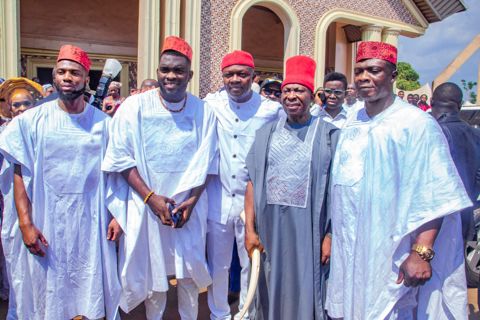 VALENTINE OZIGBO MOURNS WITH FATHER EBUBE MUO NSO ON THE LOSS OF THE CLERIC’S MOTHER